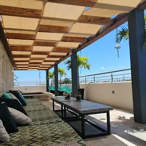 https://azura-boutique-hotel.tulum-hotels.net