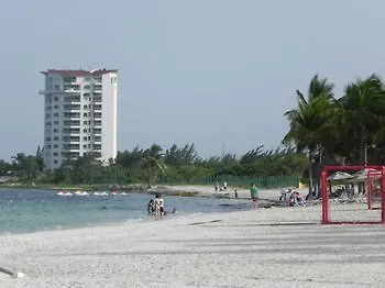 Hostel Punta Sam Cancún